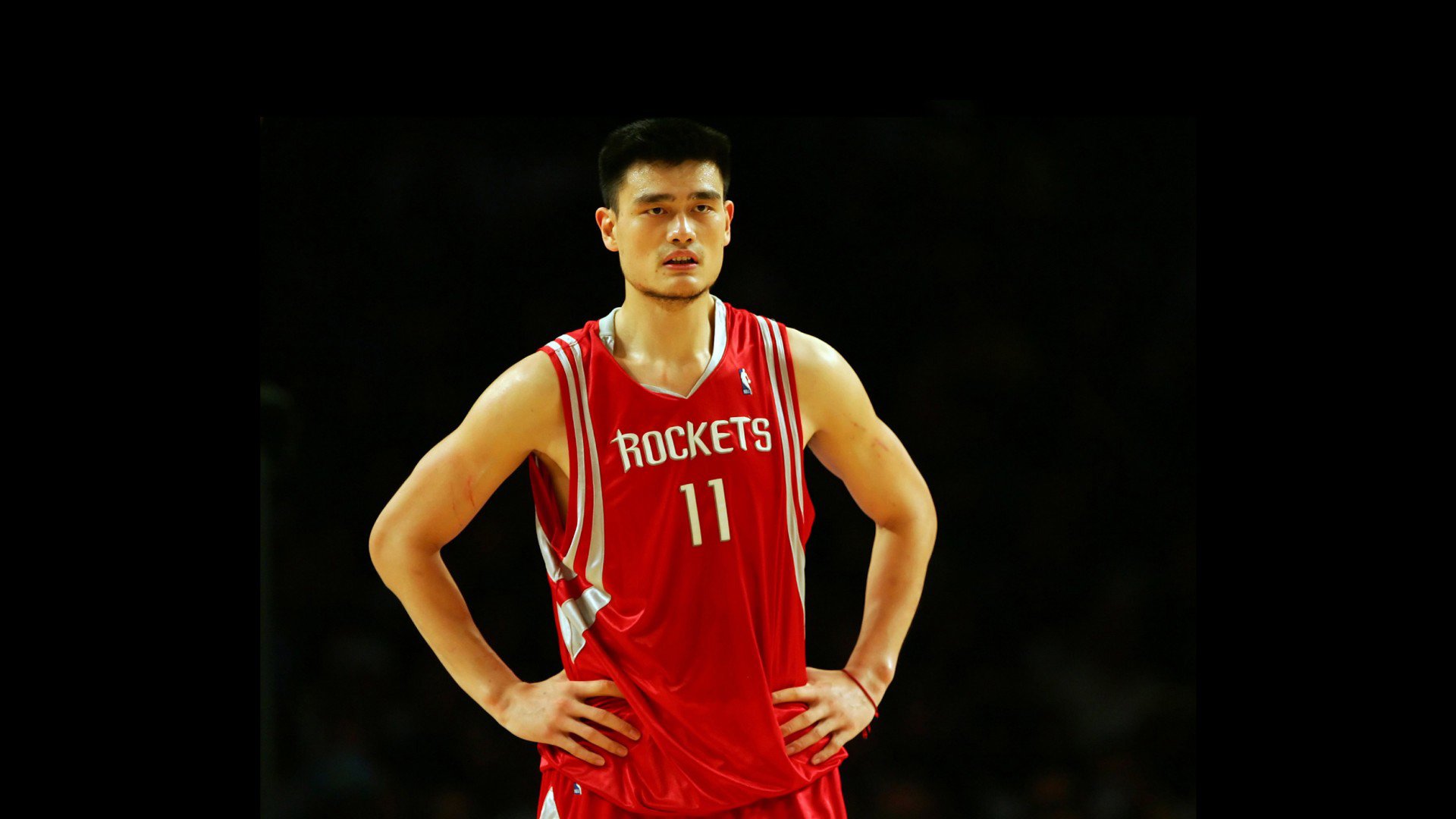历史级爆发！东契奇单场73分引领20赛季巅峰，IG球迷彻夜刷屏狂呼，MVP！